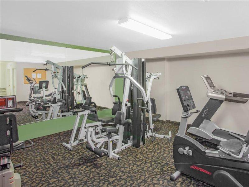 Super 8 By Wyndham Barstow Hotel Bagian luar foto